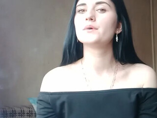 EkateRriga webcam show beautiful bitch fucks herself with a phallus