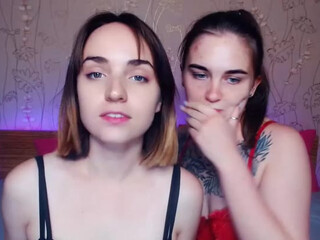 EmmaRoudy webcam show busty hottie fucks handjob cunt