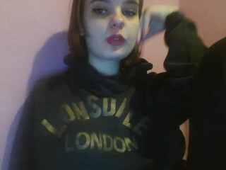 GilmoreLaeq webcam show Busty kurva