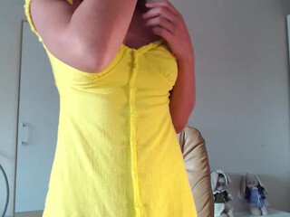 HoneyIAmHome webcam show red-haired bitch jerks off pussy with sex toy