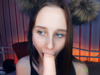 HvaraMontyana webcam show the calf jerks off and cums