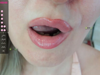 jeanne-2017 webcam show Crazy lady