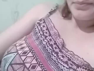 JenniferIris webcam show excellent massages its charms