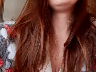 just ELLA webcam show harsh woman caresses her breasts