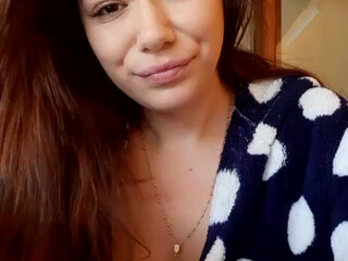 just ELLA webcam show shy slut with a nice ass fucks pussy