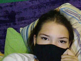 Kammi-A-L webcam show Lovely baby