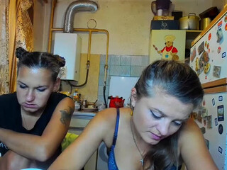 karolina1908 webcam show elegant whore massages juicy vagina