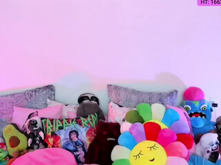 KasaraWood webcam show home masturbation