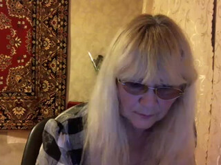 Kleopatra675 webcam show caresses pussy in the pharmacy