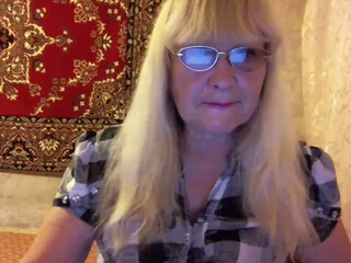 Kleopatra675 webcam show 11 March 2020