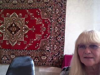 Kleopatra675 webcam show young lady in stockings fucks pussy