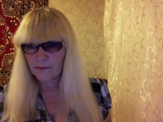 Kleopatra675 webcam show sexy lady fucks shaved holes