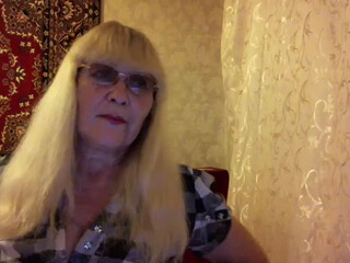 Kleopatra675 webcam show Dark haired curva