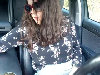 KristyMiss webcam show Cute brunette