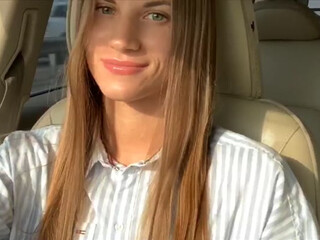 Ksssksss webcam show old woman fucks herself with two toys in both holes