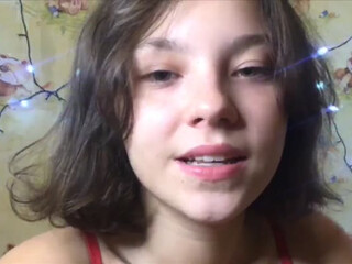 KusyaSexy webcam show hot brunette girl passionately jerks off her cunt