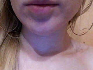 kukohubo webcam show Spicy young lady