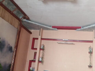 Laura-Foxy webcam show busty chick masturbates shaved pussy