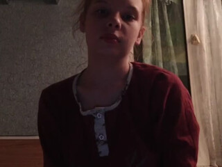 Laura-Foxy webcam show bitch with big tits rides vagina toy