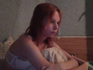 Laura-Foxy webcam show Russian