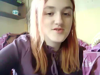 Leila Hoti webcam show matchless chick spins elastic booty