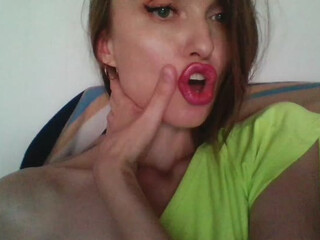 lilisexy14 webcam show glamor bitch fuck both slits