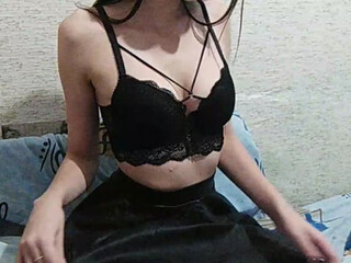 LisaDartov webcam show radiant passion consoles himself in  private e