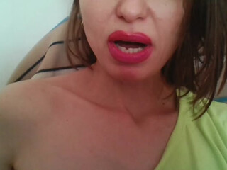 lilisexy14 webcam show spectacular slut strokes her clit