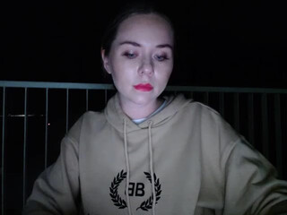 Linda 0nline webcam show the obstinate confused gorgeous jerks off