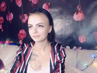 Livia D webcam show gorgeous bitch dancing striptease