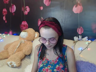 Livia D webcam show hot slut fingering himself