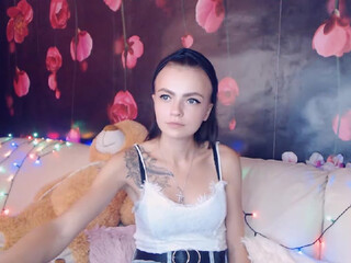 Livia D webcam show Babenka