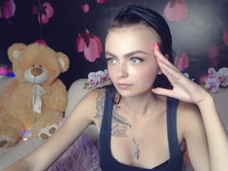 Livia D webcam show Flirty slut