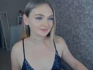 Loveesucking webcam show crazy chick masturbates both holes