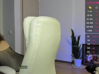 LoveLama webcam show bright  private e striptease