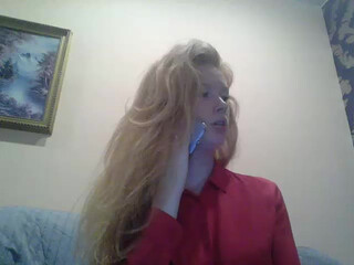 Lu4ia webcam show appetizing babe shows her tits