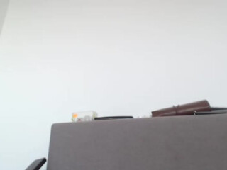 malinka133 webcam show crazy doll caresses pussy and tits