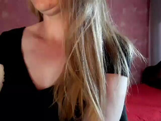 Malinkae webcam show Delicious brunette