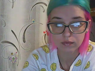 malvinella webcam show Blonde chick