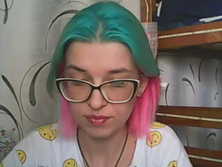 malvinella webcam show Tanned blonde