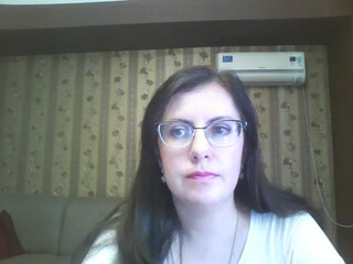 mandarinka28 webcam show blonde nymph seduces with slut tits