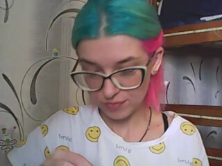 malvinella webcam show lustful mommy shows charms