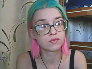 malvinella webcam show Spicy blonde