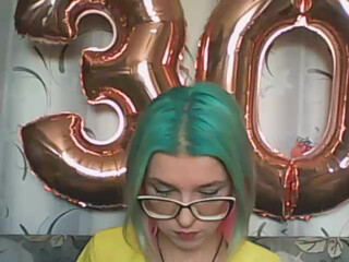 malvinella webcam show Blonde trash