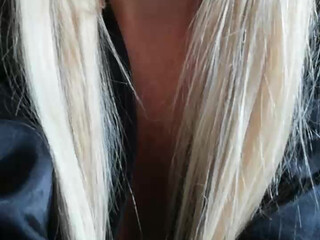 mandri76 webcam show fingering her asshole