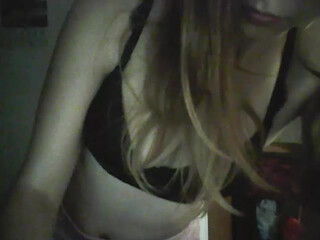 Milesta2 webcam show wonderful quit dancing in fries