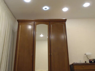 MsLily webcam show Kralya with