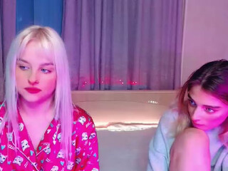 NaiaRebeka webcam show busty  cam girl  masturbates cunt