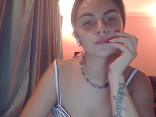 NasTaSyy webcam show sensual masturbation