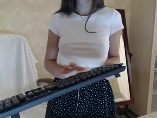 NikaGray webcam show shrews passionately fucks anus